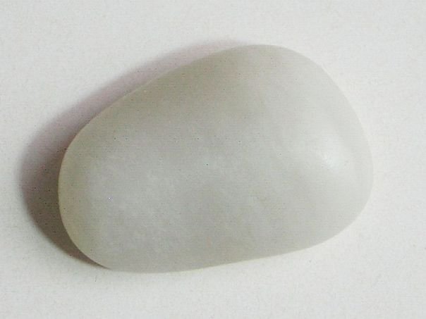 White jade river pebble – (6920)